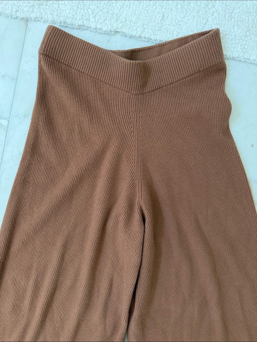L’AGENCE High Rise Wide-Leg Flare Ribbed Pants - Picture 3 of 5